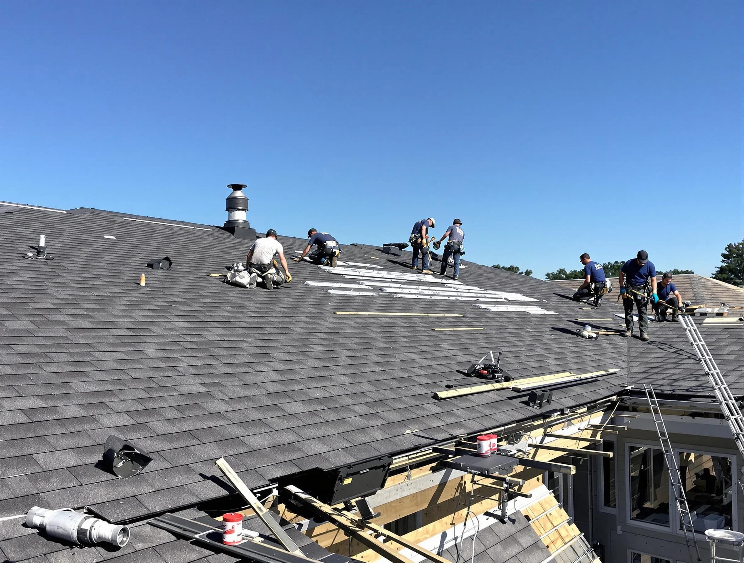 Tallmadge Roofing Company experts performing roof installation in Tallmadge, OH